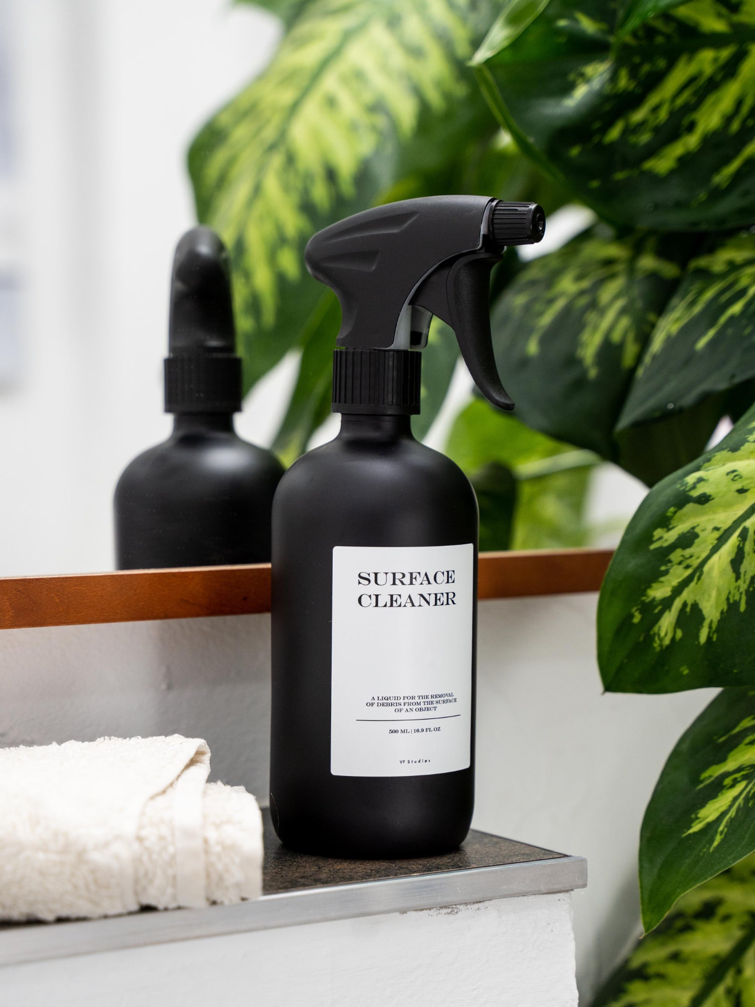 500ml Sprühflasche - Schwarz - Glas